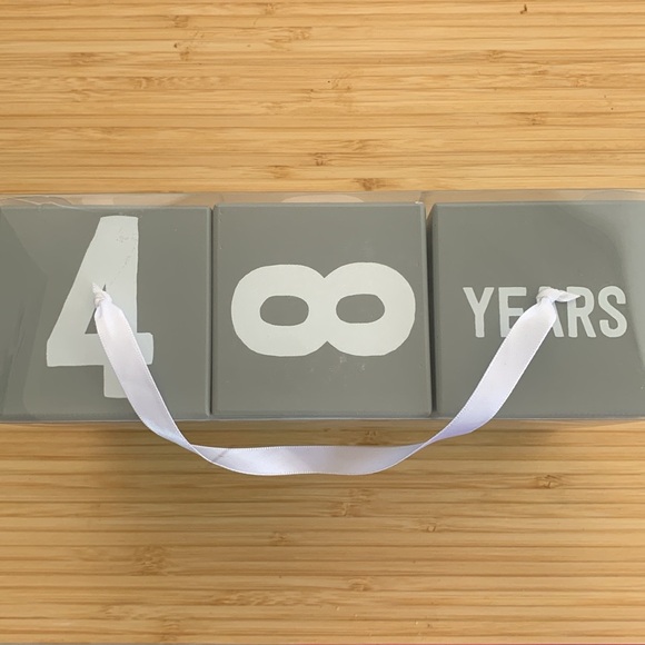 Kate & Milo WOODEN MILESTONE AGE BLOCKS Milestone Keepsakes & Photo Props - Picture 6 of 6